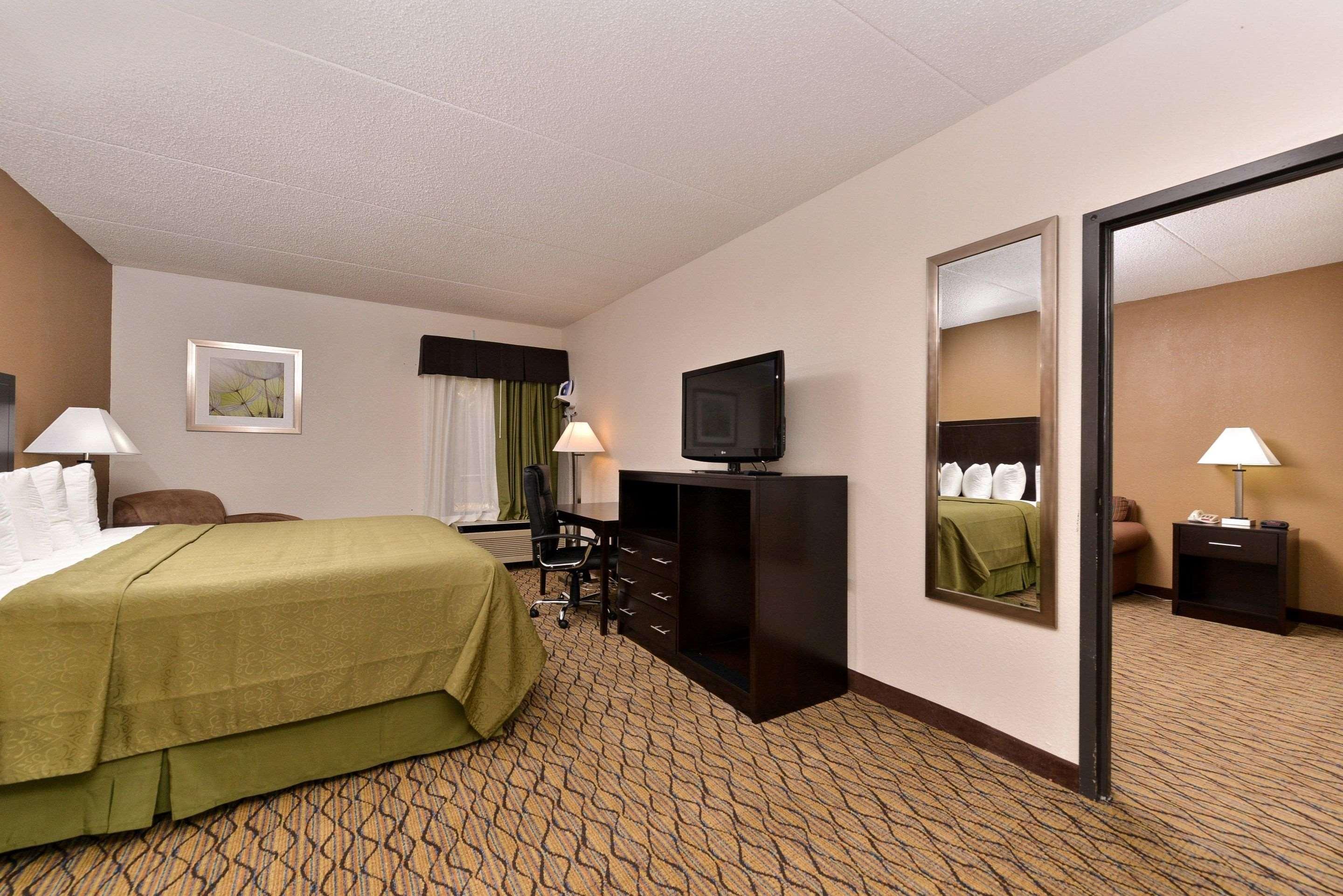 Quality Inn & Suites Matteson Near I-57 المظهر الخارجي الصورة