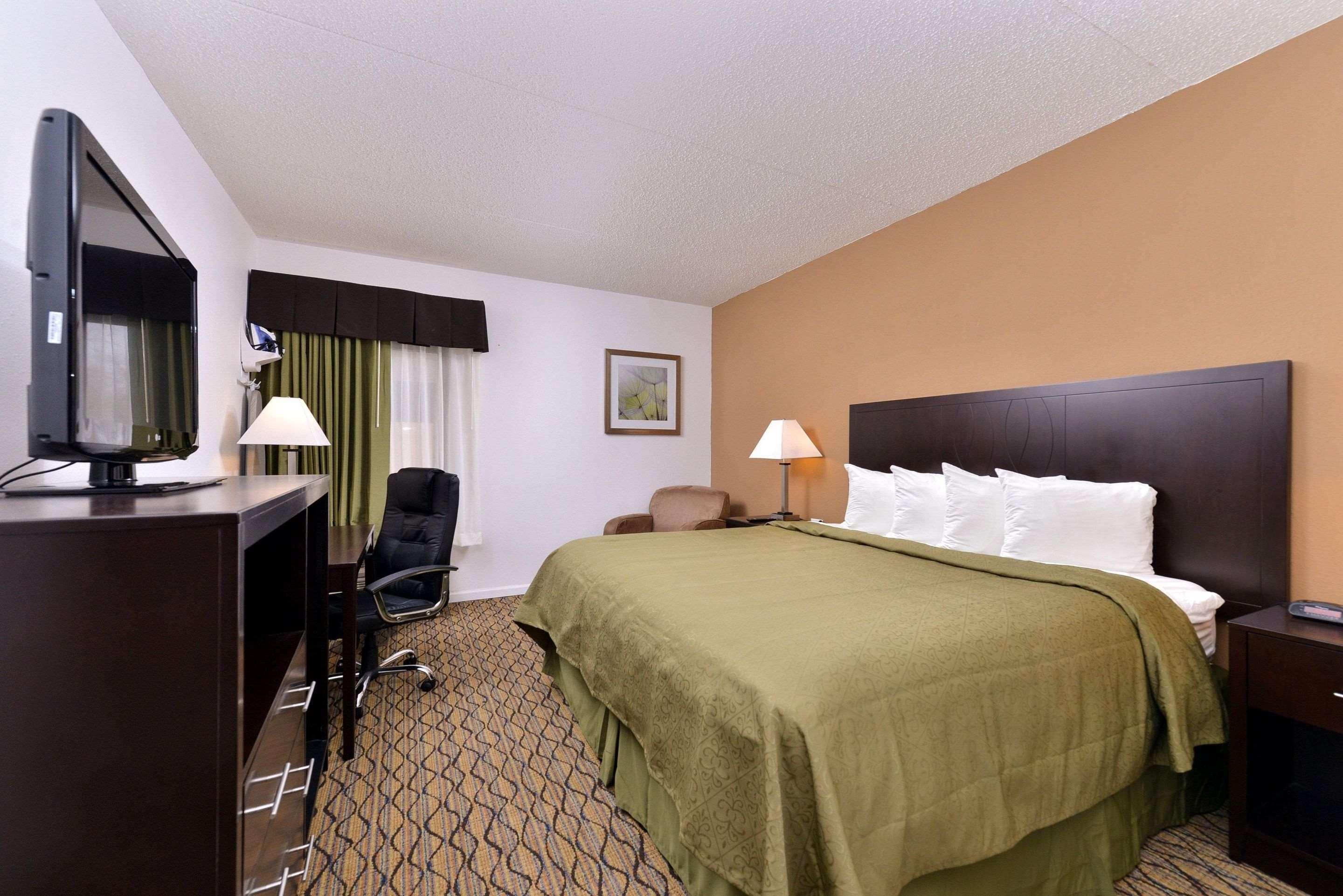 Quality Inn & Suites Matteson Near I-57 المظهر الخارجي الصورة