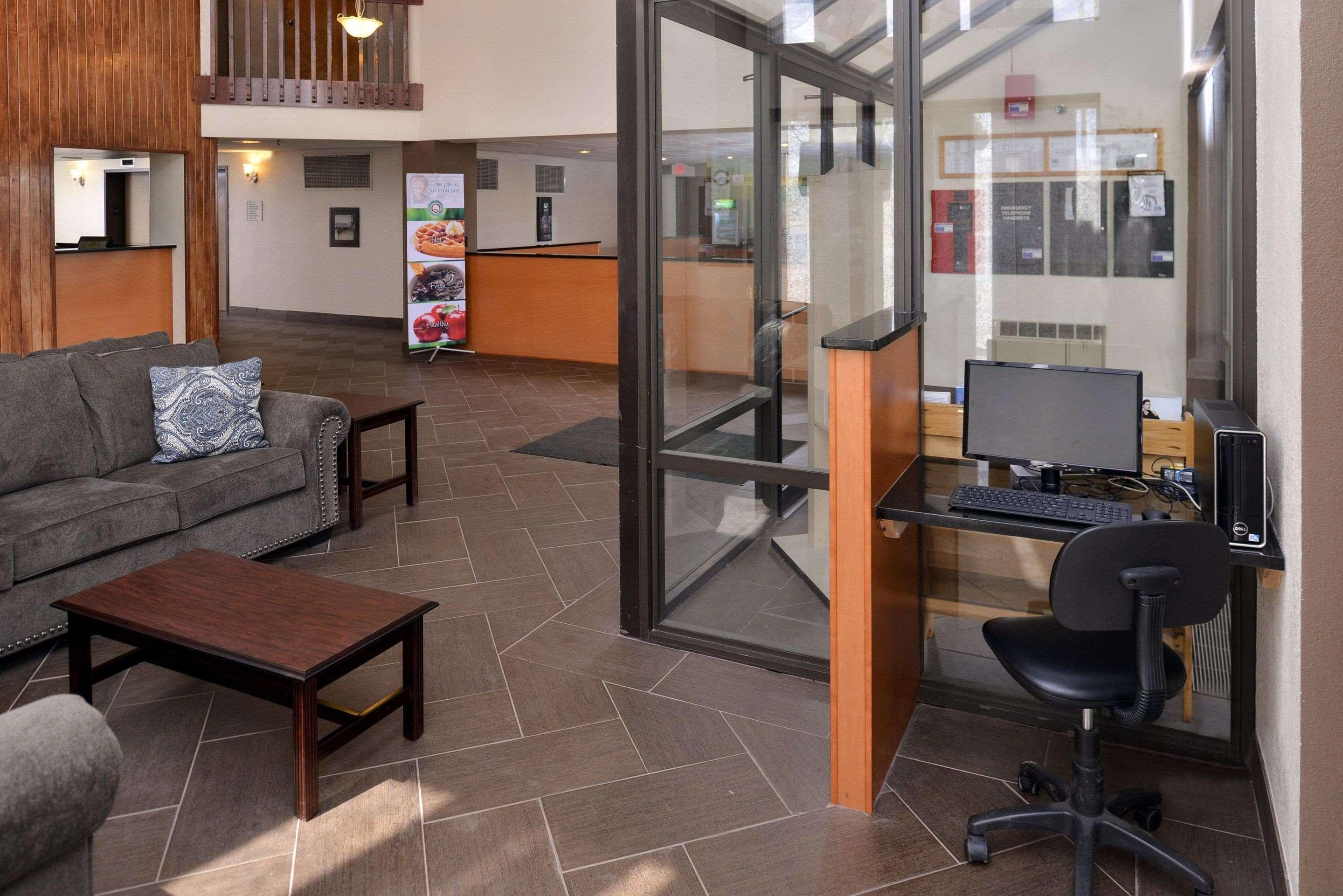 Quality Inn & Suites Matteson Near I-57 المظهر الخارجي الصورة