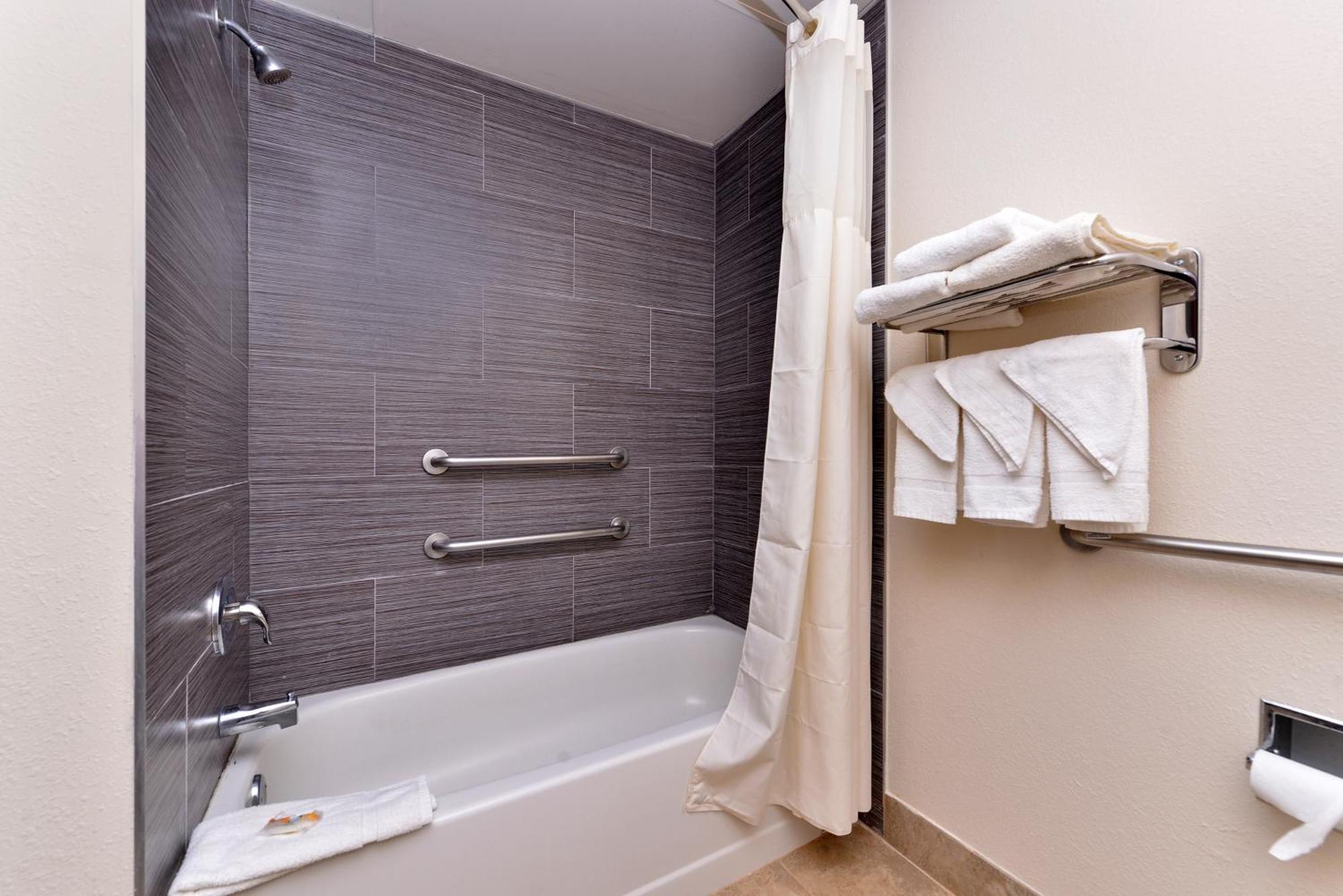 Quality Inn & Suites Matteson Near I-57 المظهر الخارجي الصورة