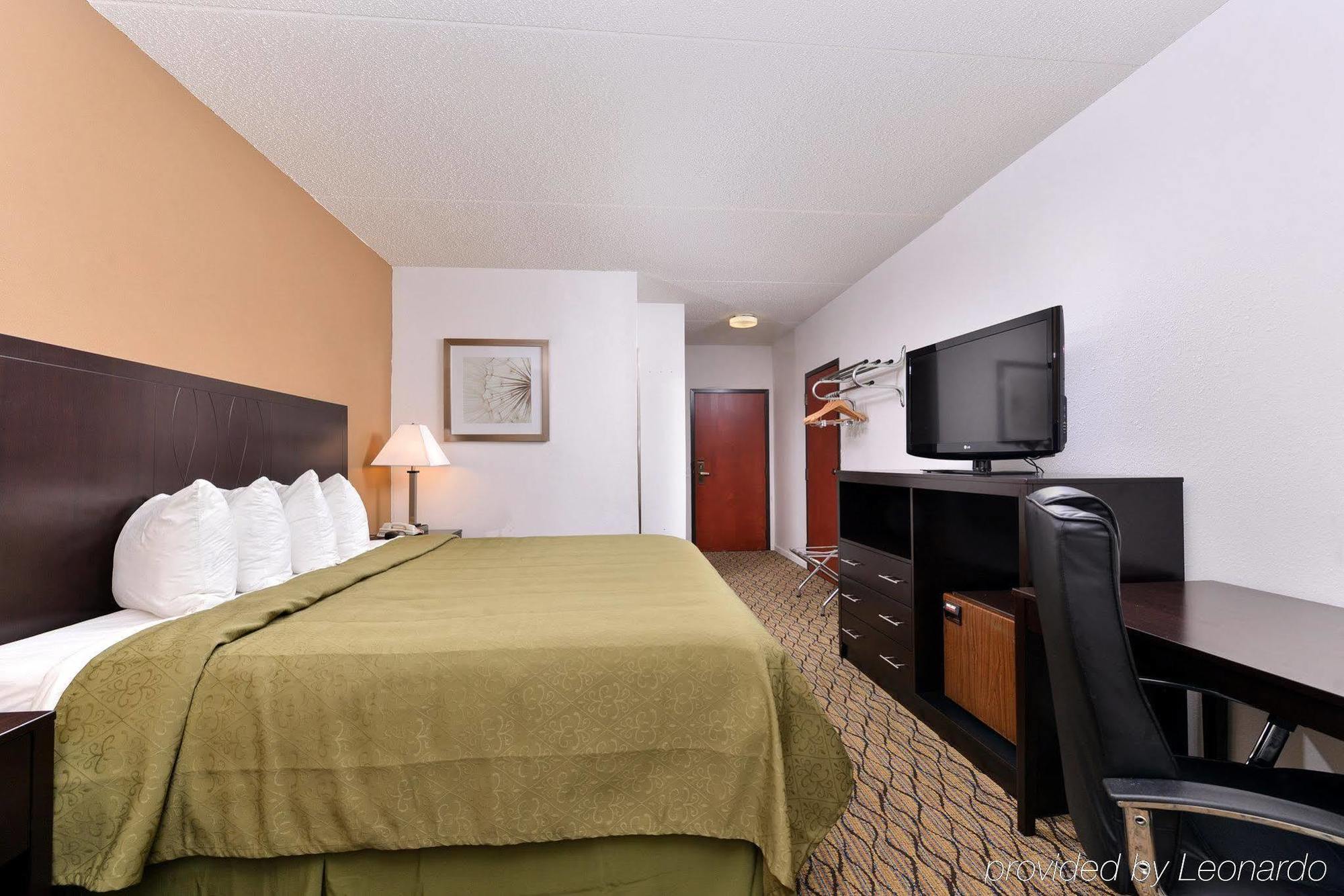 Quality Inn & Suites Matteson Near I-57 المظهر الخارجي الصورة